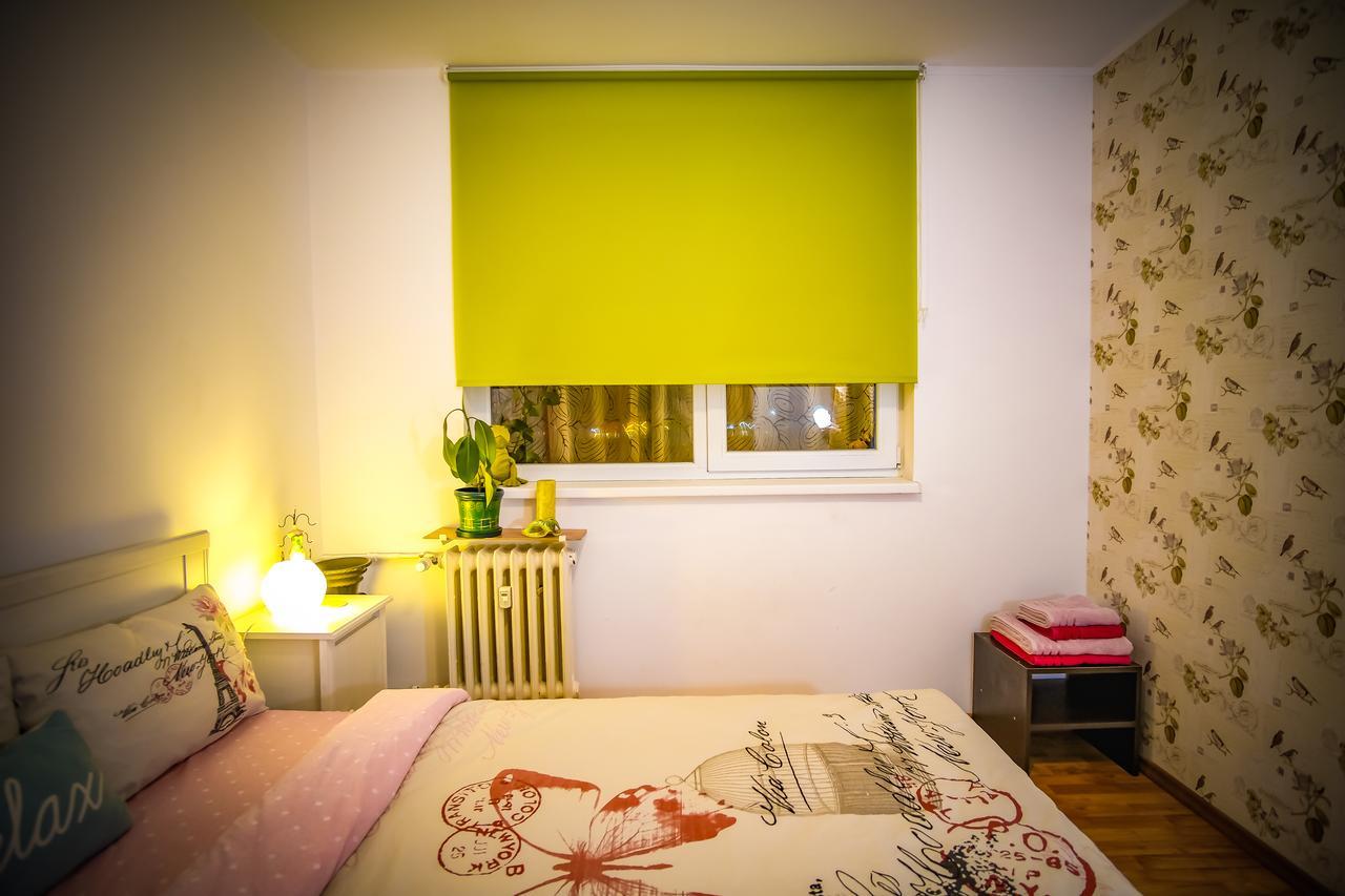Mozaic Home Bukares Bagian luar foto