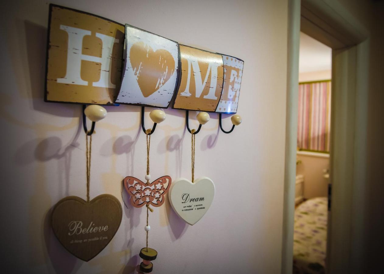Mozaic Home Bukares Ruang foto